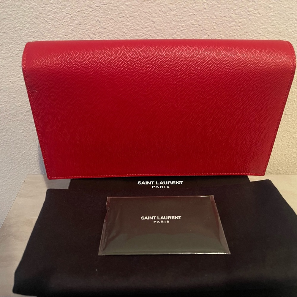 Yves Saint Laurent Red Clutch with Gold Logo - Picture 4 of 11